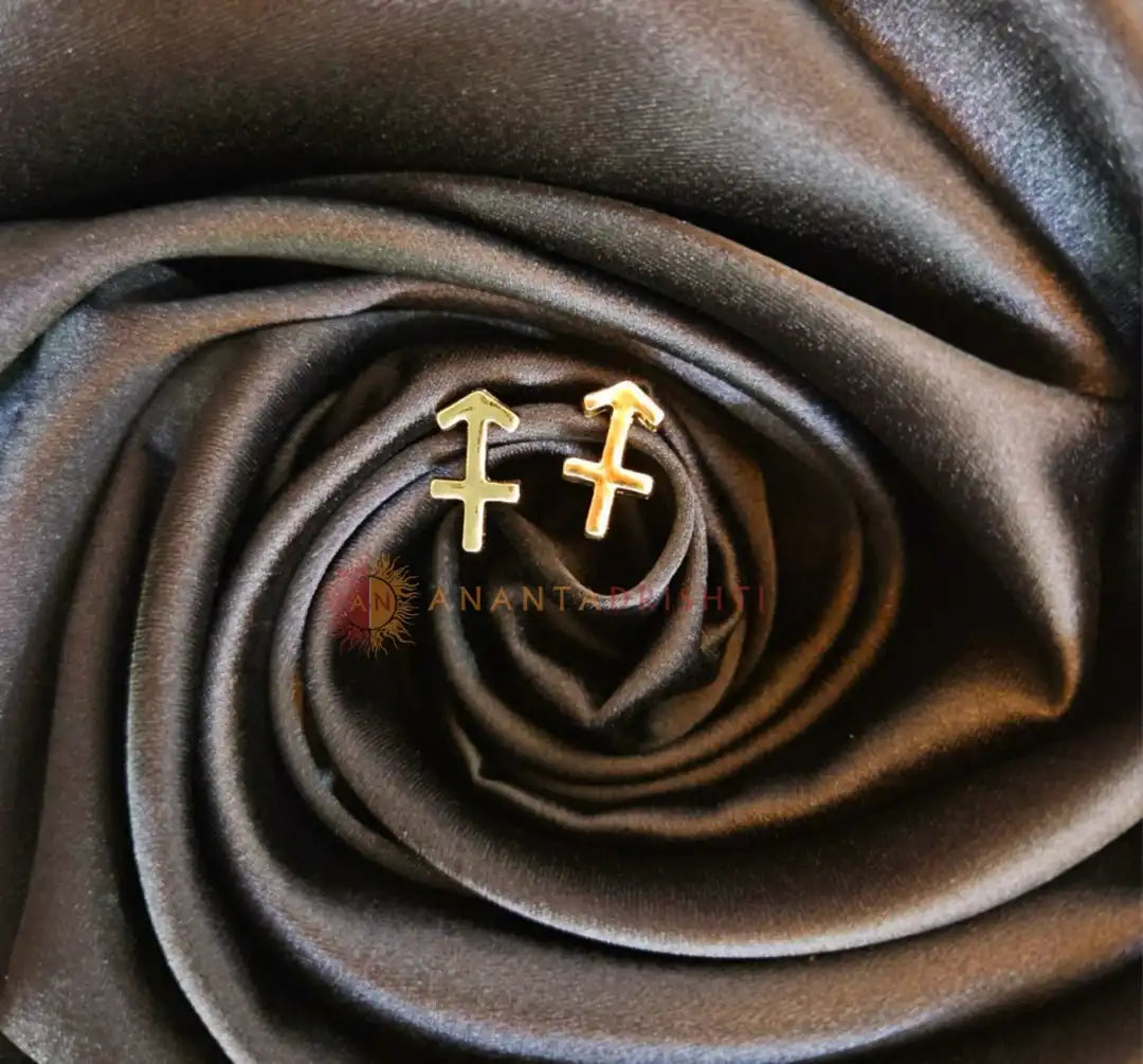 Sagittarius studs